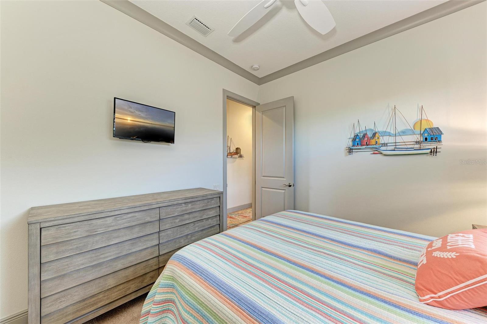 1355 GREBE DR