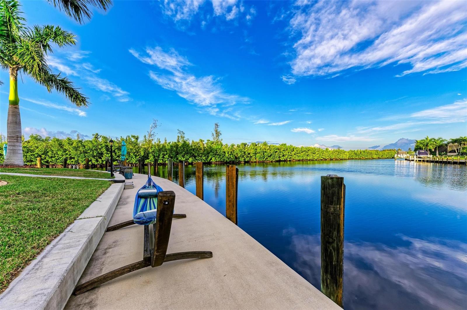 1355 GREBE DR