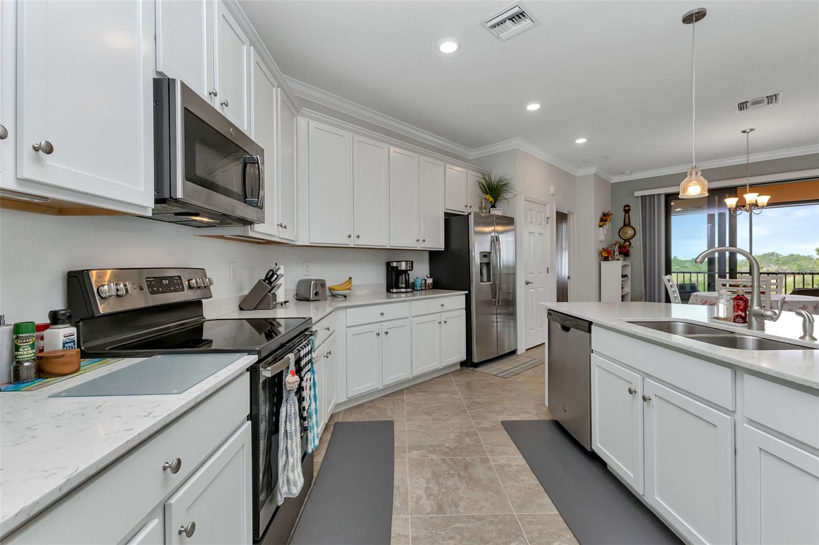 23189 BANBURY WAY #203, #203