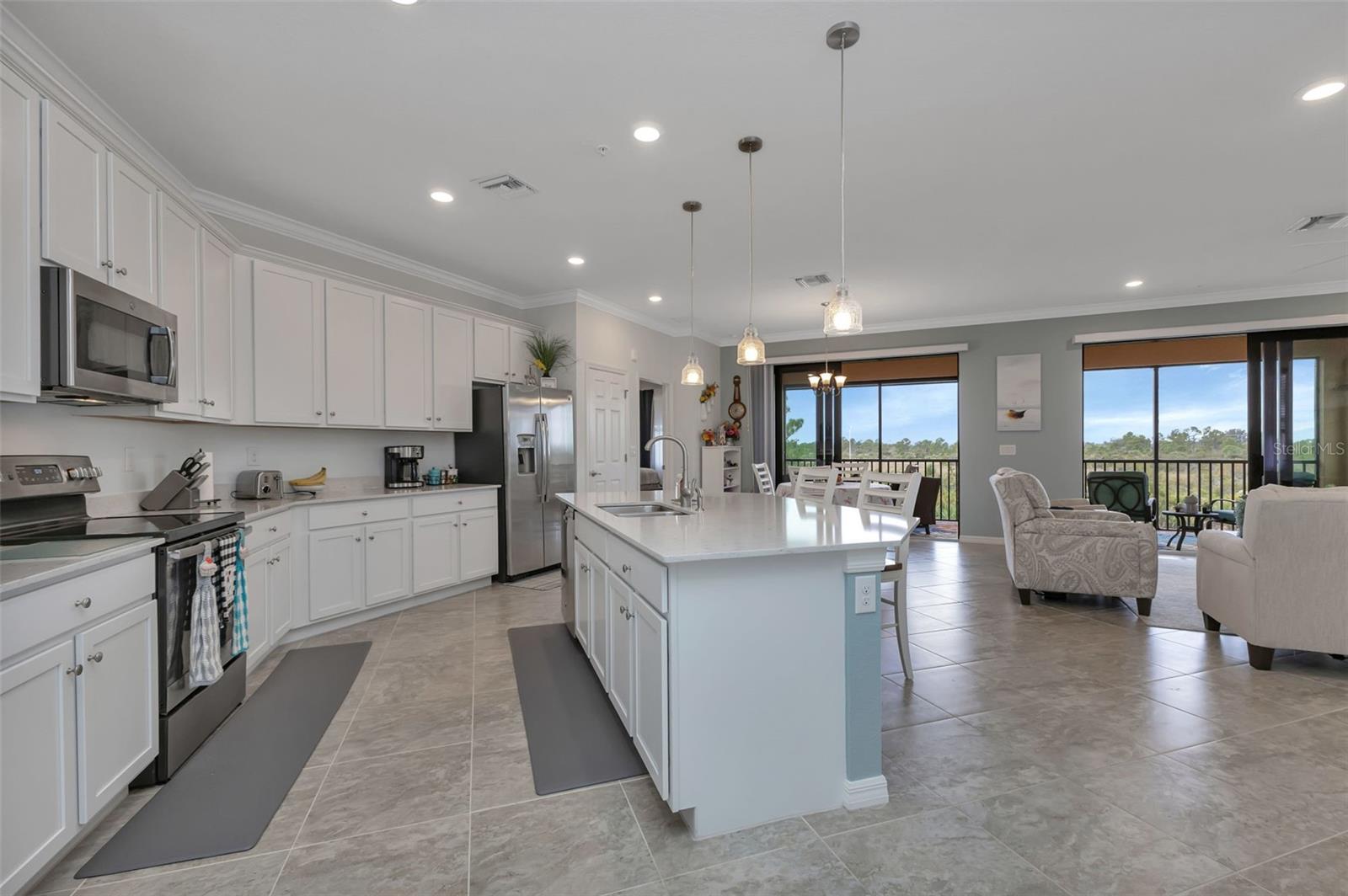 23189 BANBURY WAY #203, #203