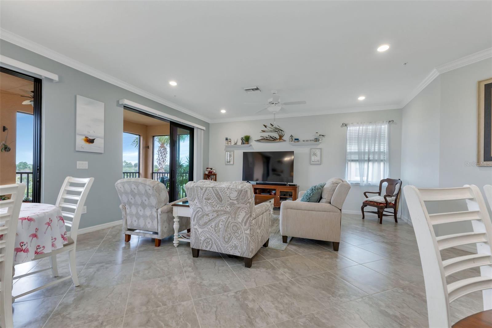 23189 BANBURY WAY #203, #203
