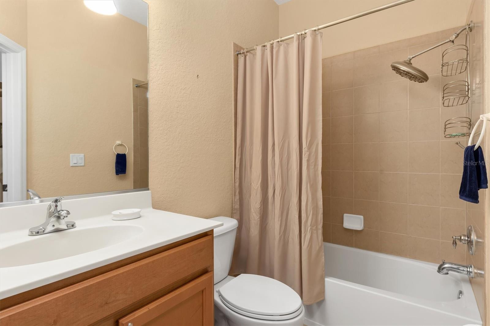 5352 LAYTON DR