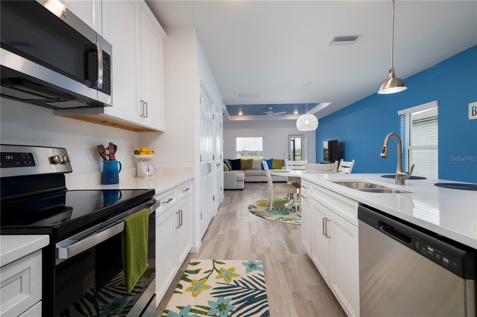 16807 CELEBRATION DR