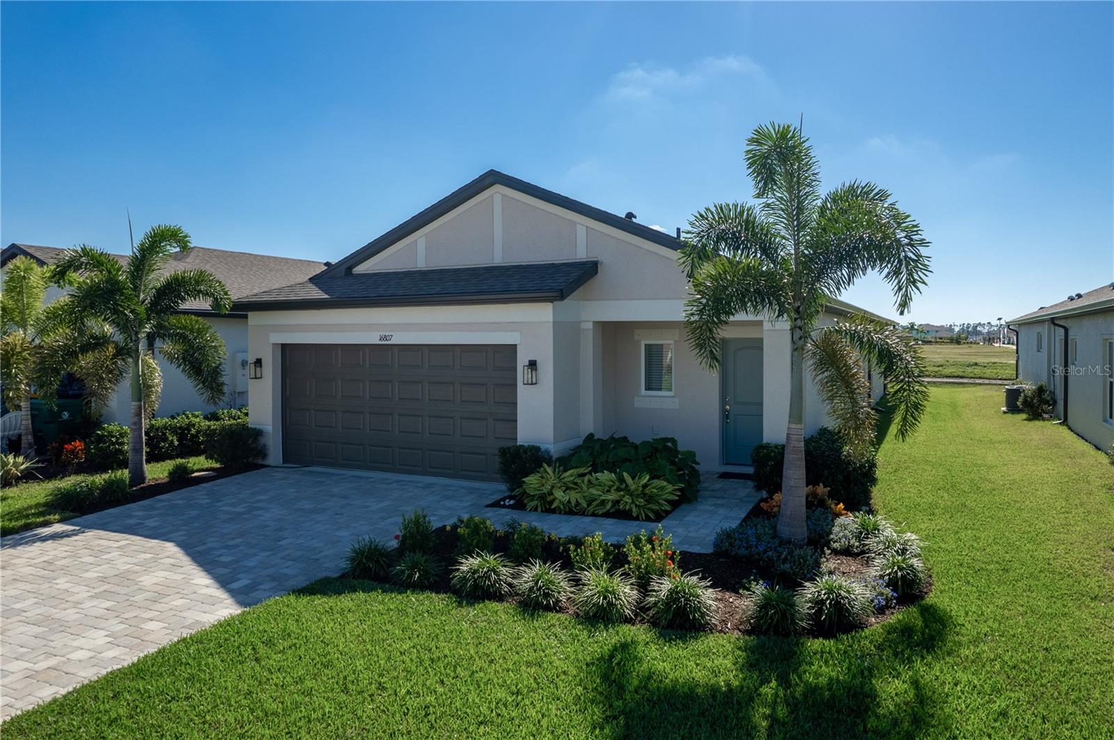 16807 CELEBRATION DR