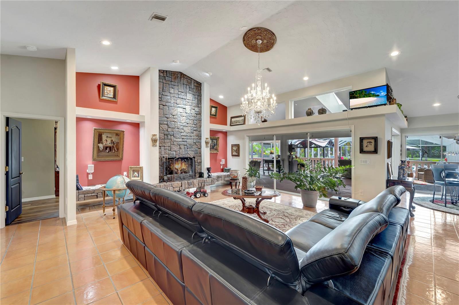 925 STONER RD