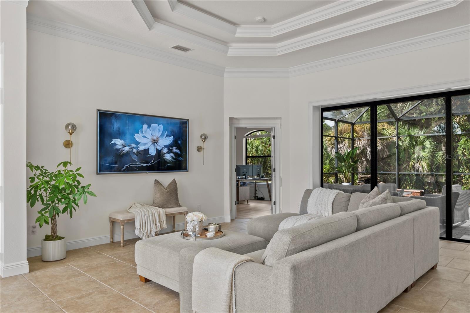 3393 S HABERLAND BLVD