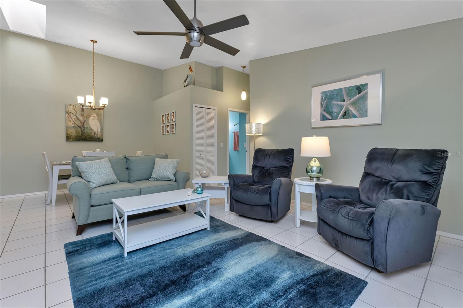 3300 LOVELAND BLVD #2001, #2001