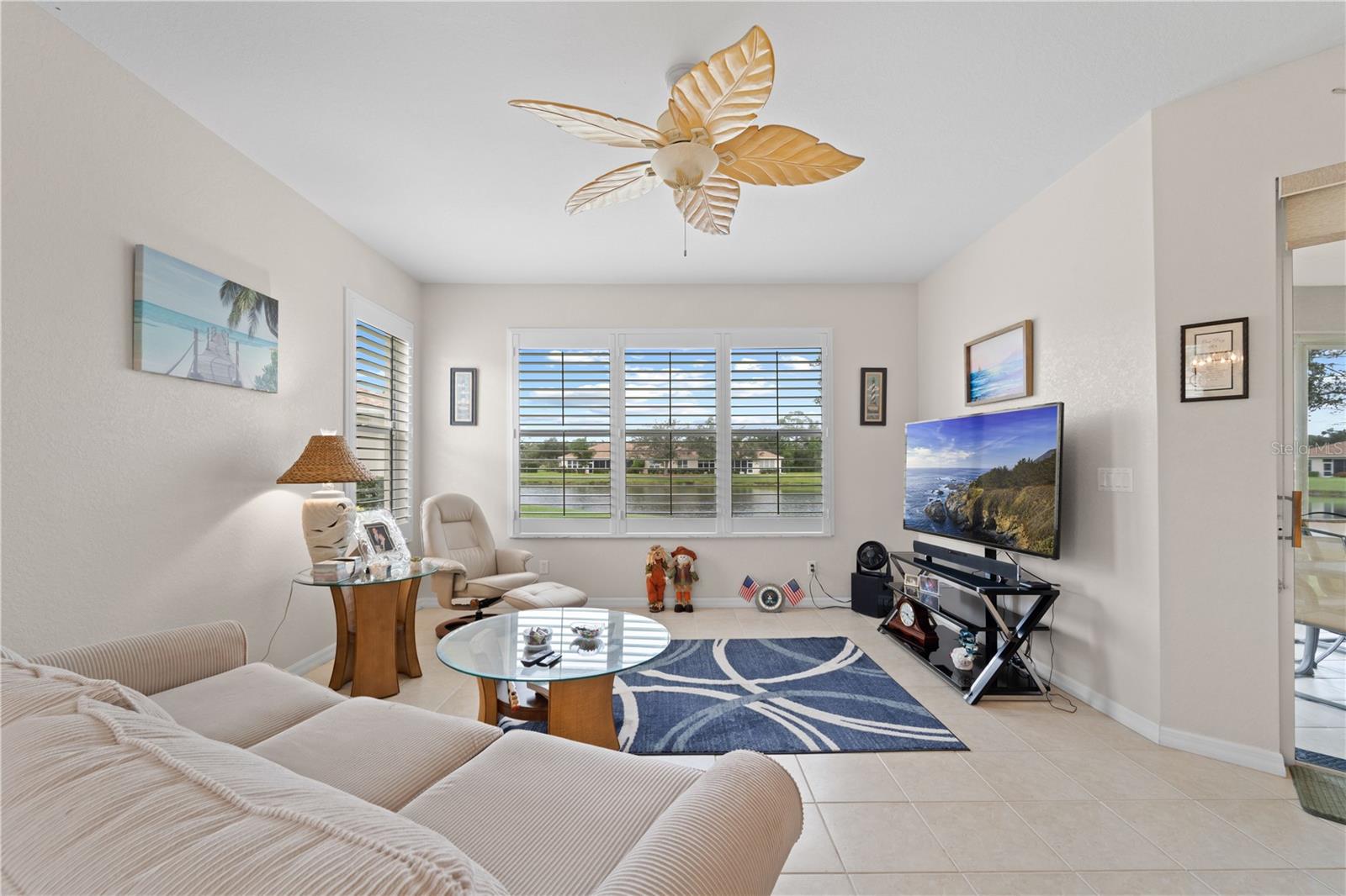 2423 MAGNOLIA CIR