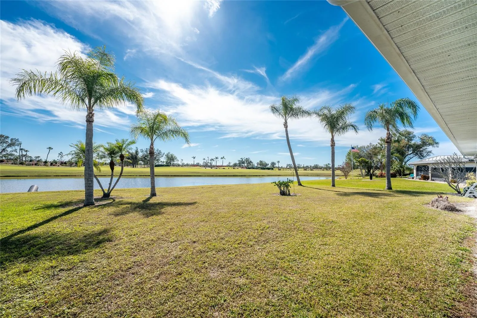 11951 SW KINGSWAY CIR