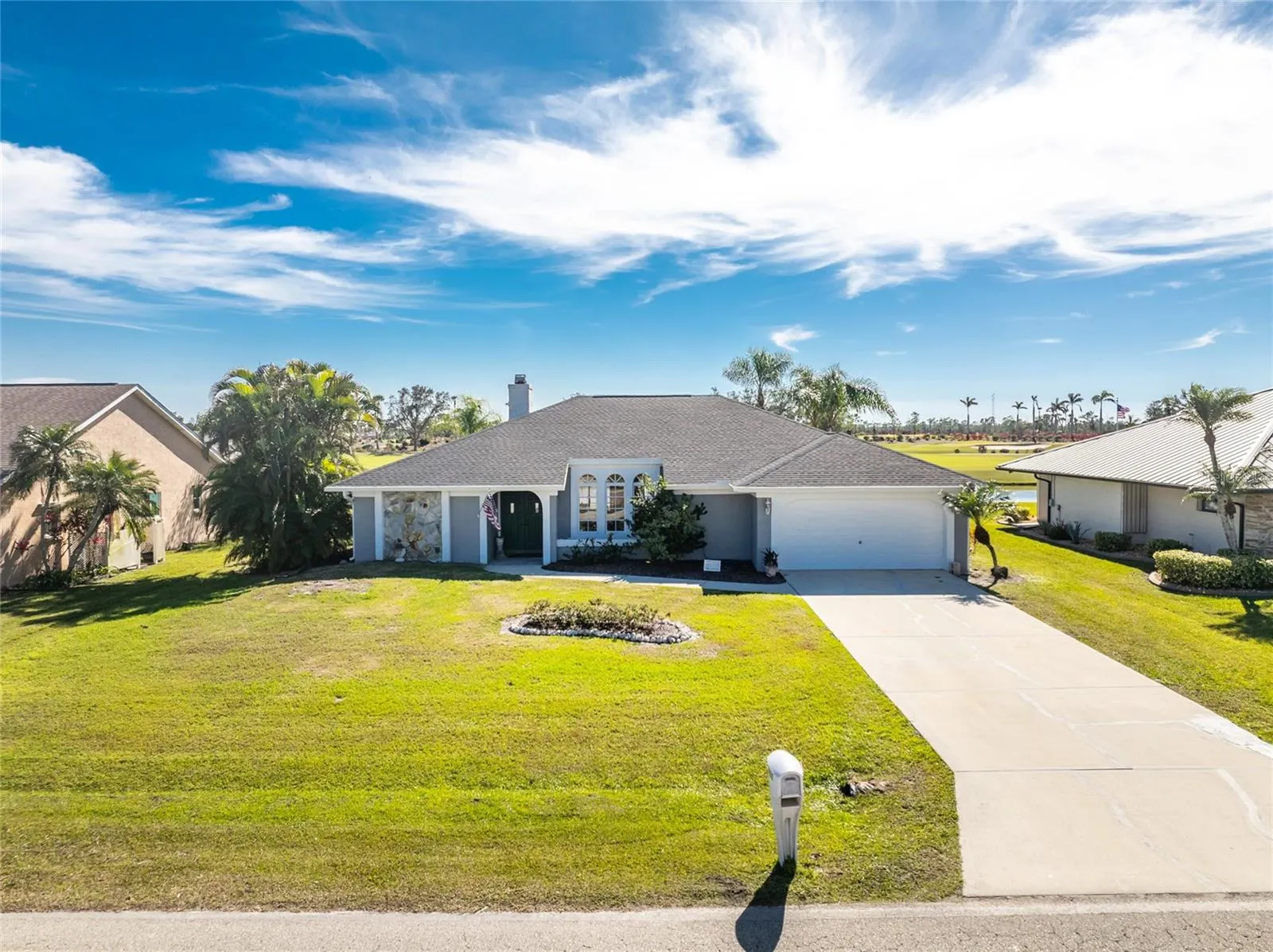 11951 SW KINGSWAY CIR