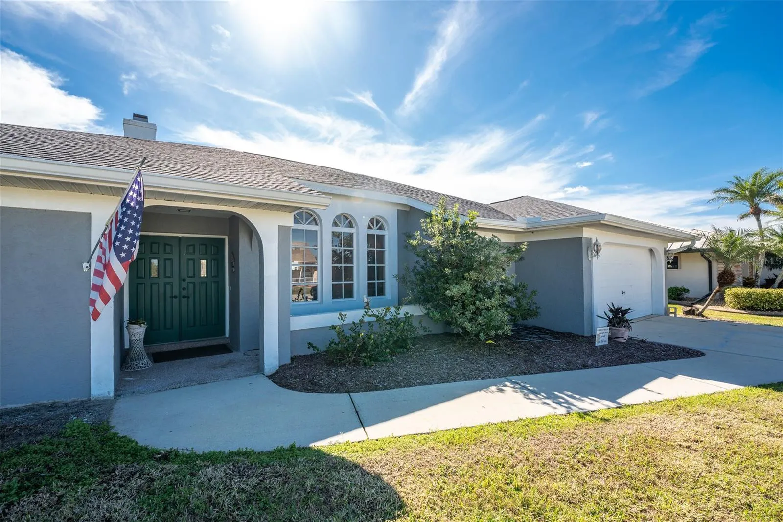 11951 SW KINGSWAY CIR