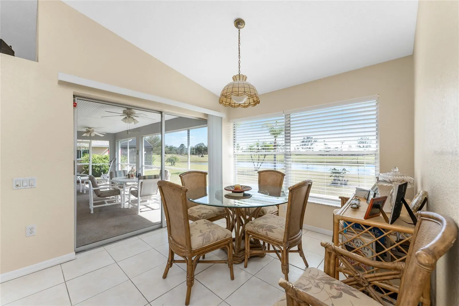11951 SW KINGSWAY CIR