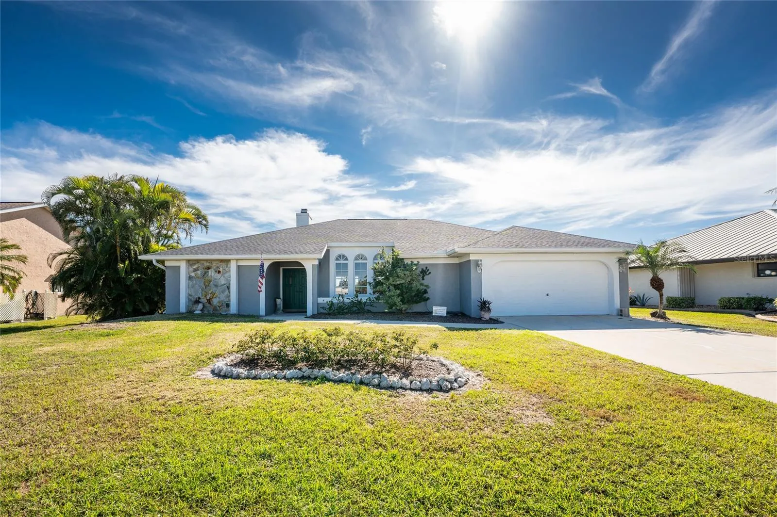 11951 SW KINGSWAY CIR