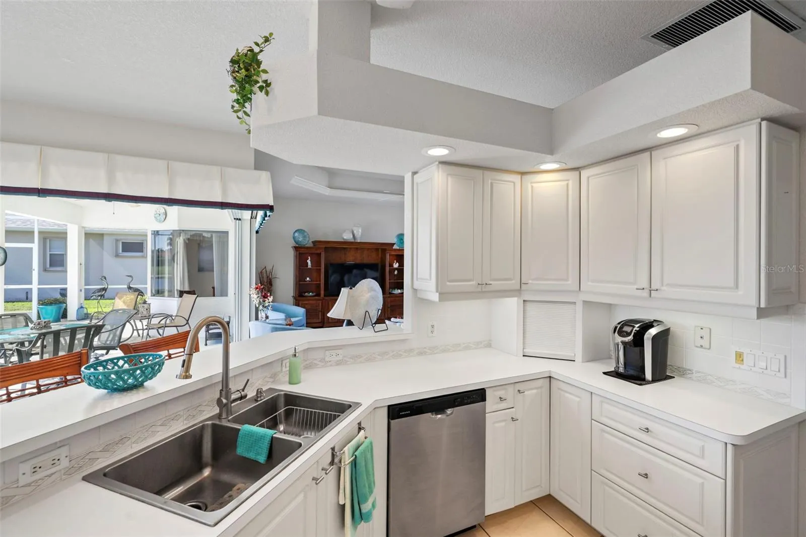 12991 SW KINGSWAY CIR