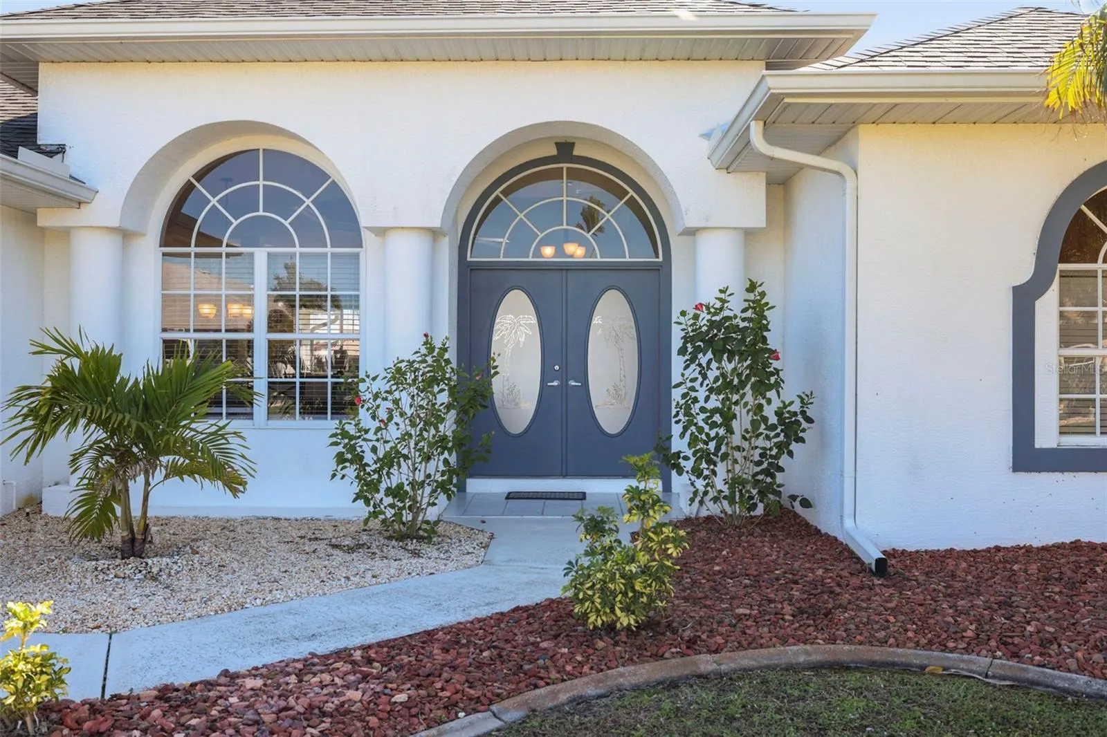 12991 SW KINGSWAY CIR