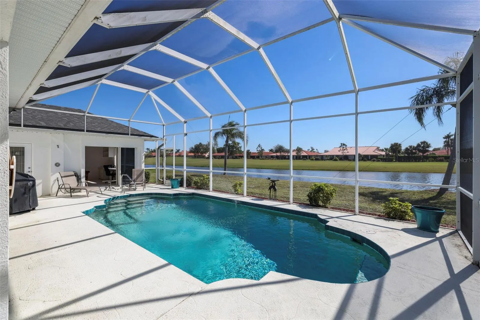12991 SW KINGSWAY CIR