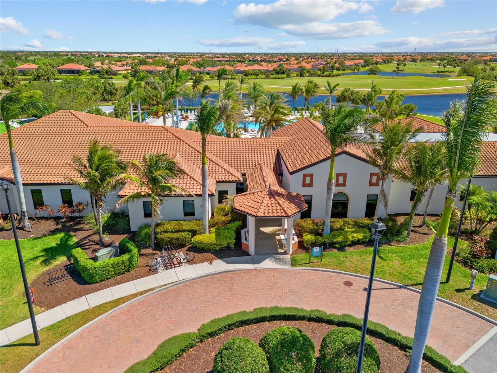 10357 CROOKED CREEK DR