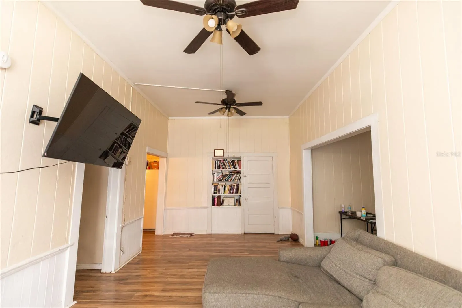 114 N DADE AVE