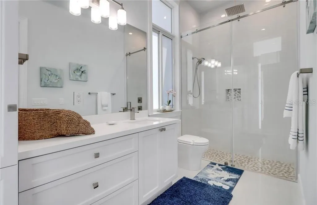 1070 DANA CT