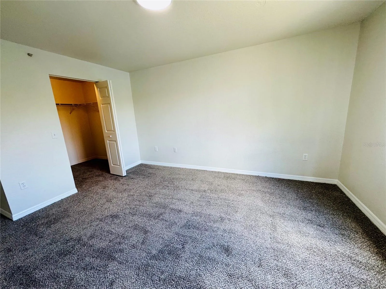 8304 KEY ROYAL CIR #1721, #1721