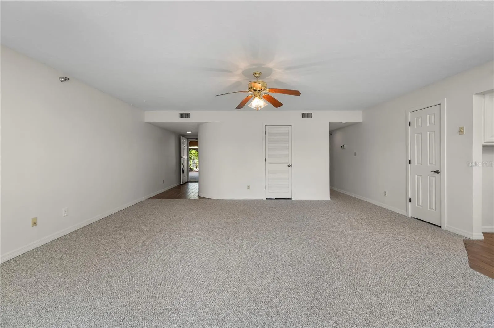23465 HARBORVIEW RD #814, #814