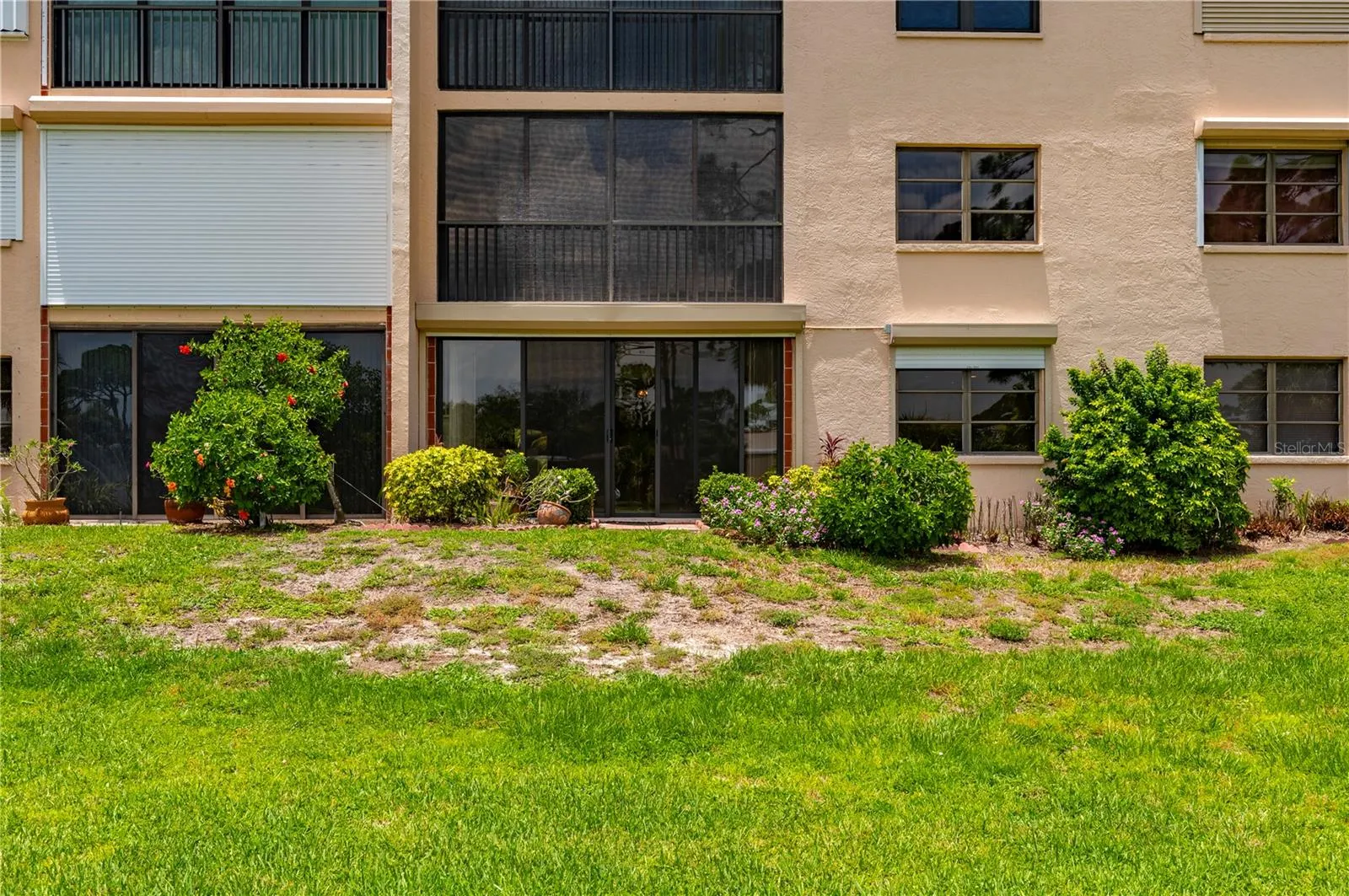 23465 HARBORVIEW RD #814, #814
