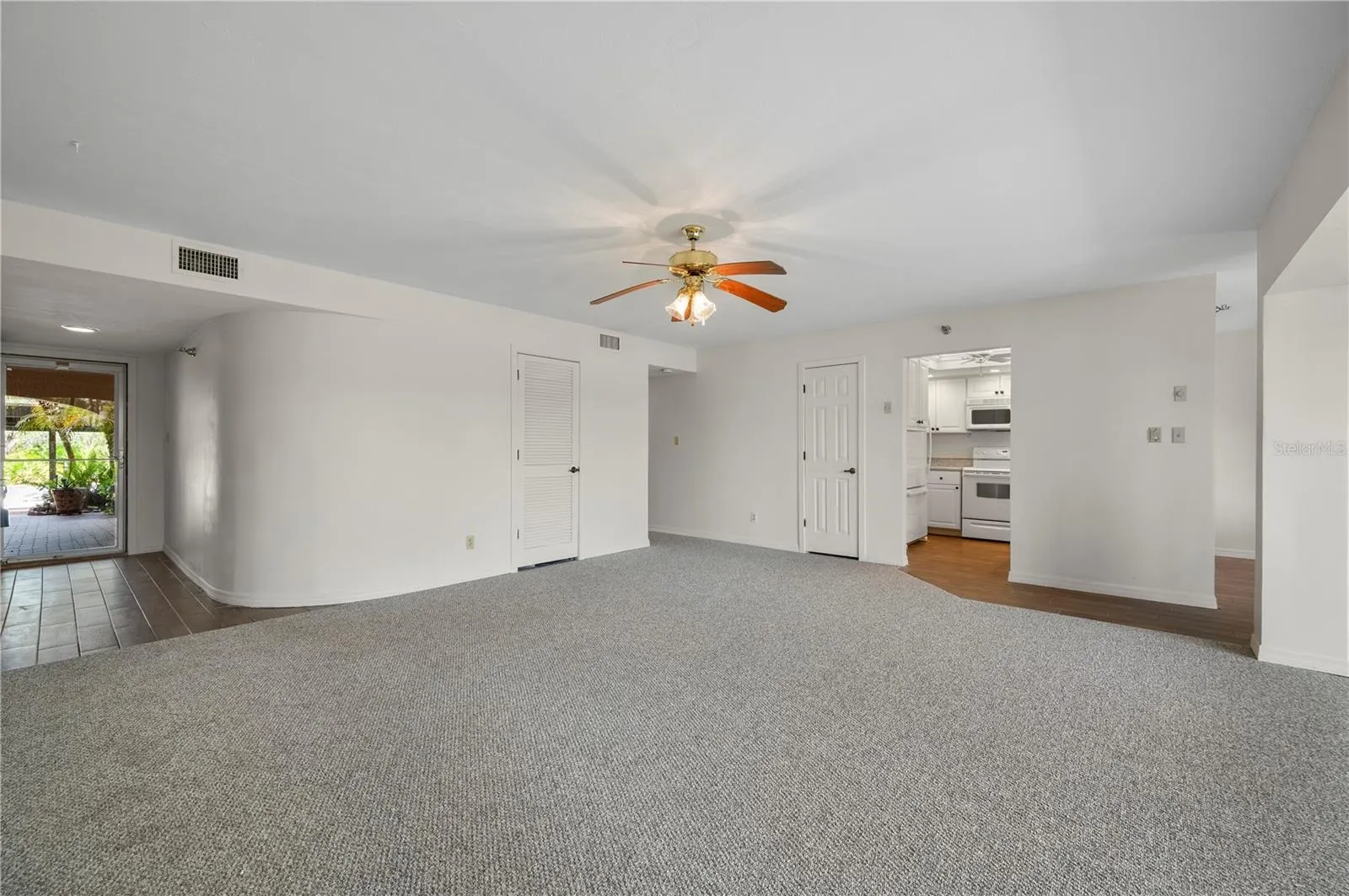 23465 HARBORVIEW RD #814, #814