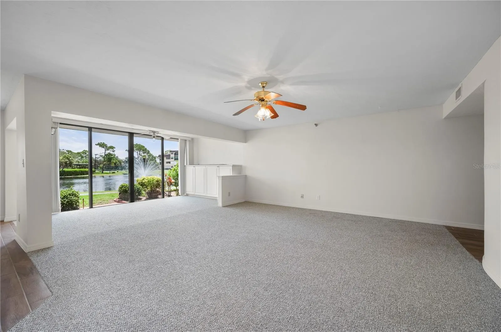 23465 HARBORVIEW RD #814, #814