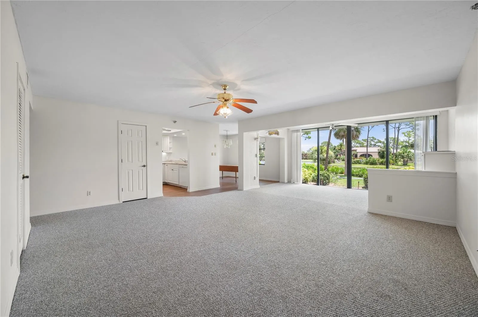 23465 HARBORVIEW RD #814, #814