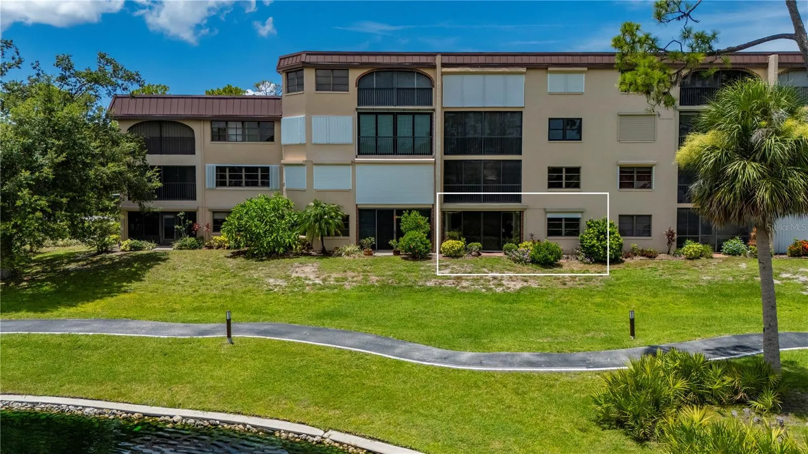 23465 HARBORVIEW RD #814, #814