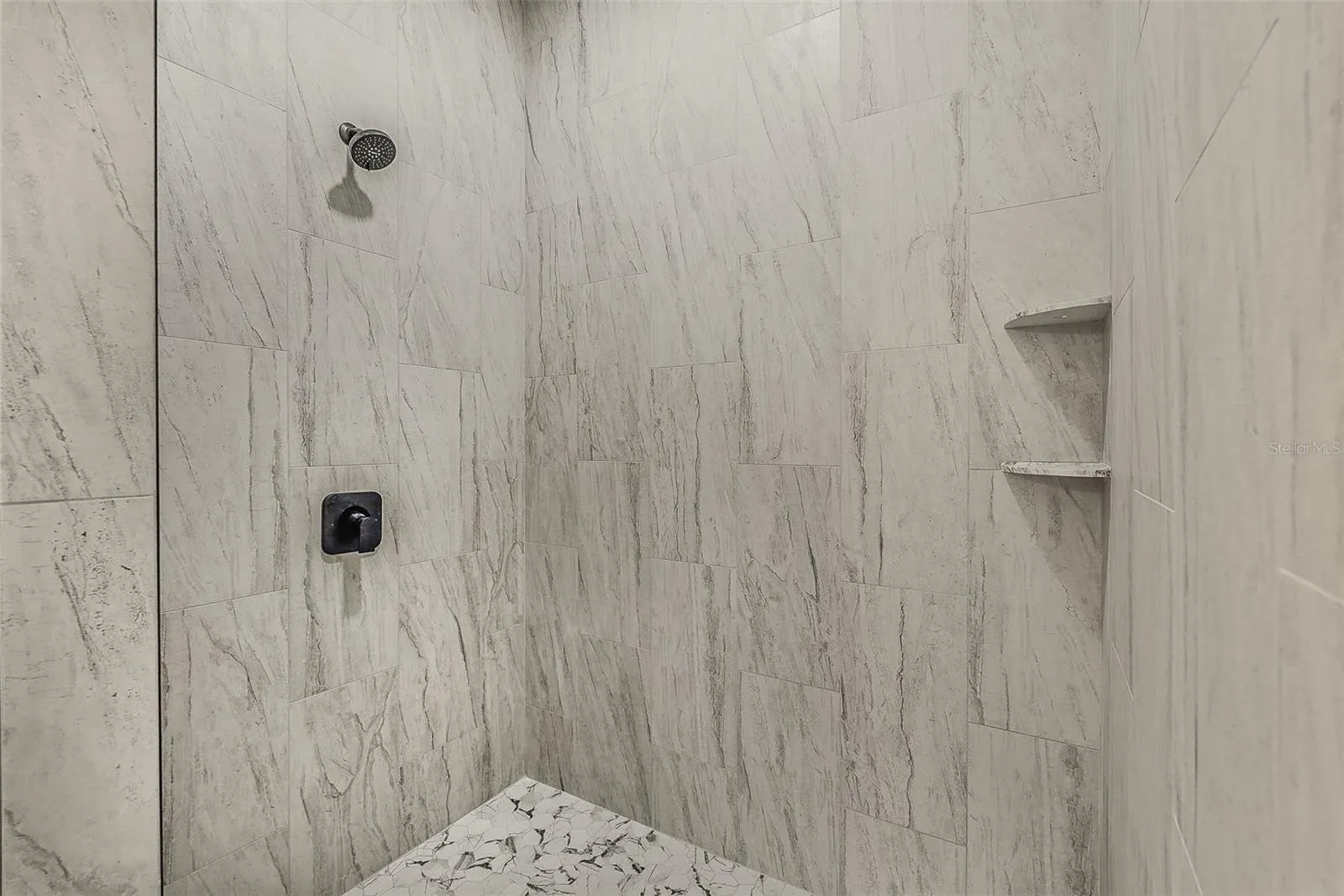 27159 ALHAMBRA DR