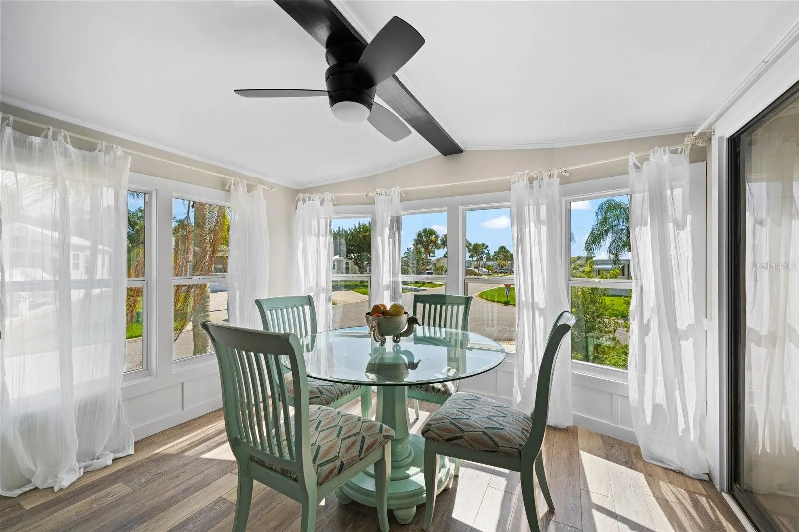 228 LANCER DR