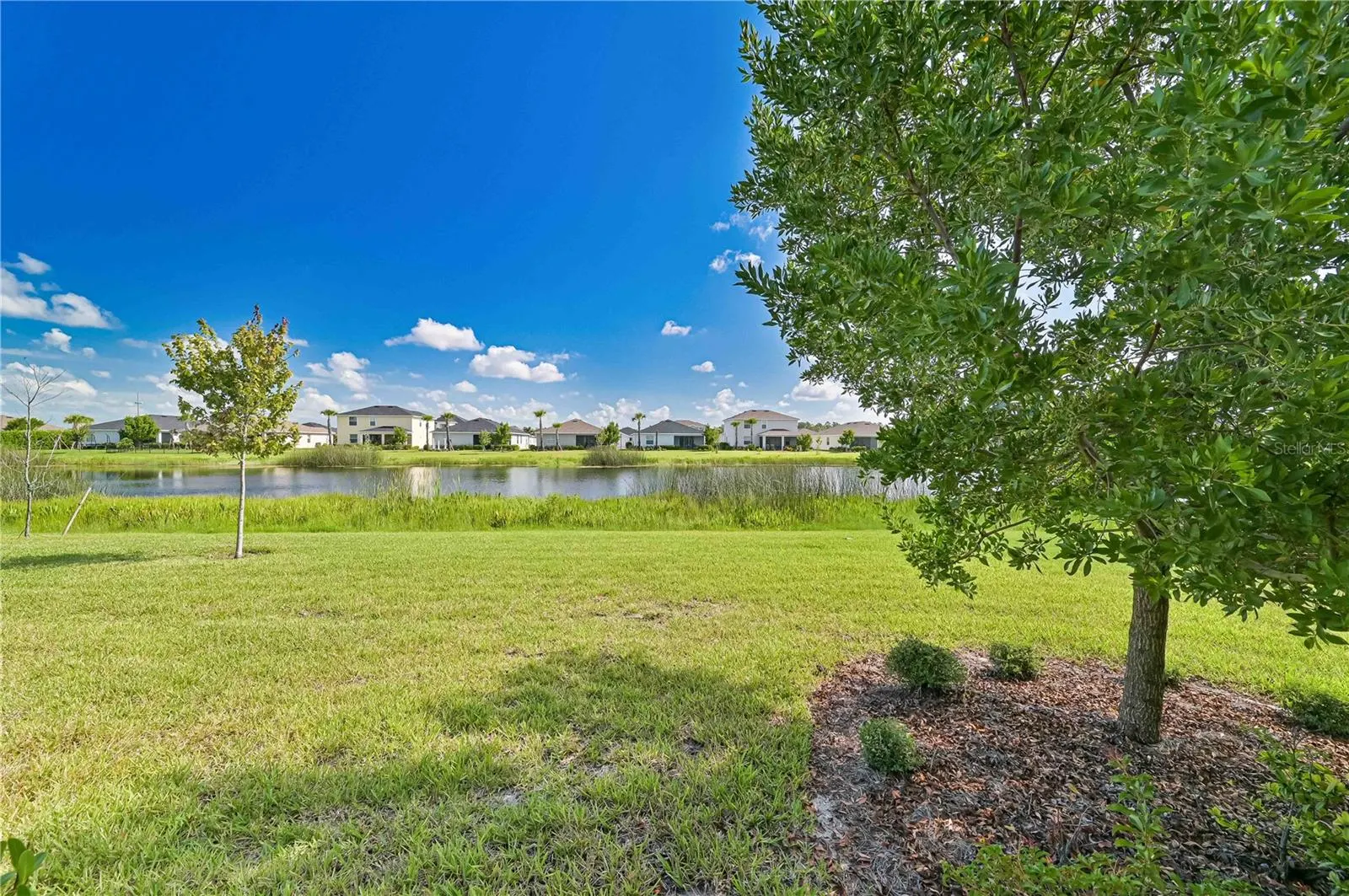 17860 WOODLAND CT