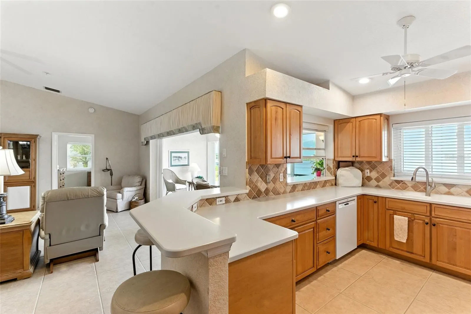 1250 W MARION AVE #341, #341