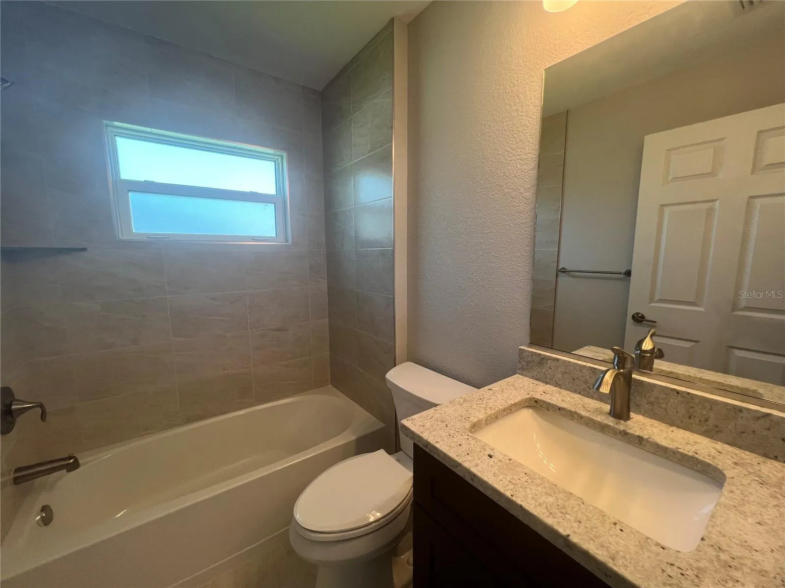 4895 LAS ALMANOS AVE