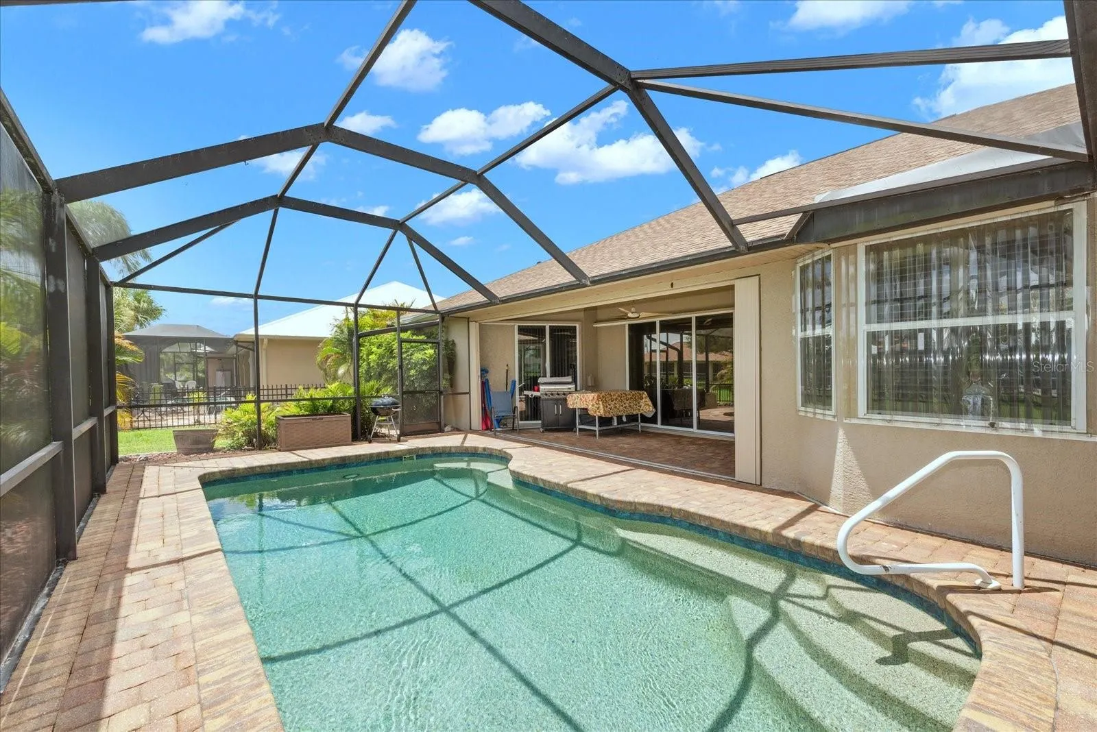 7518 PASPALUM