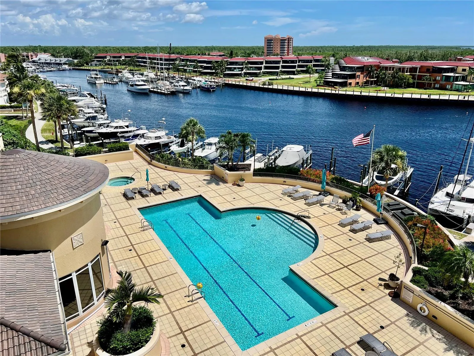 3321 SUNSET KEY CIR #501, #501