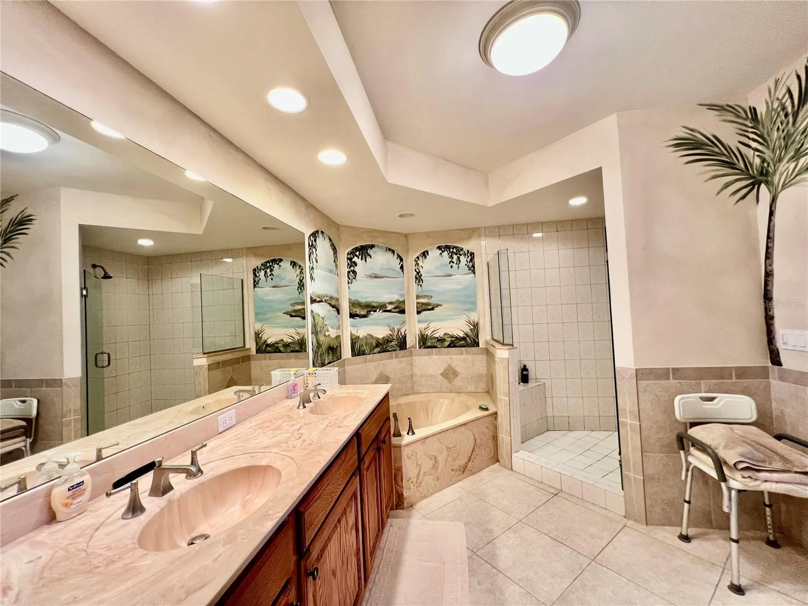 3321 SUNSET KEY CIR #501, #501
