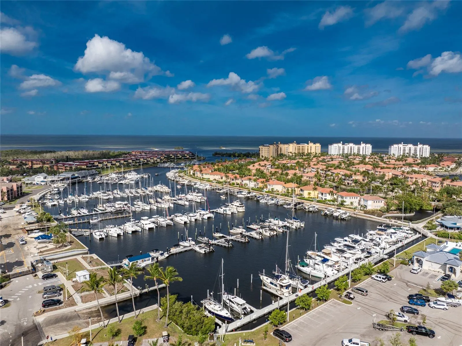 3321 SUNSET KEY CIR #501, #501
