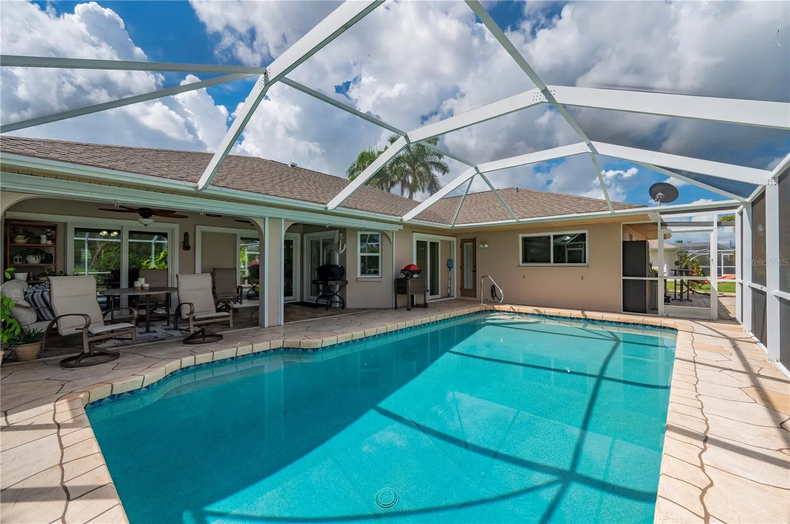 26176 ARGENTINA DR