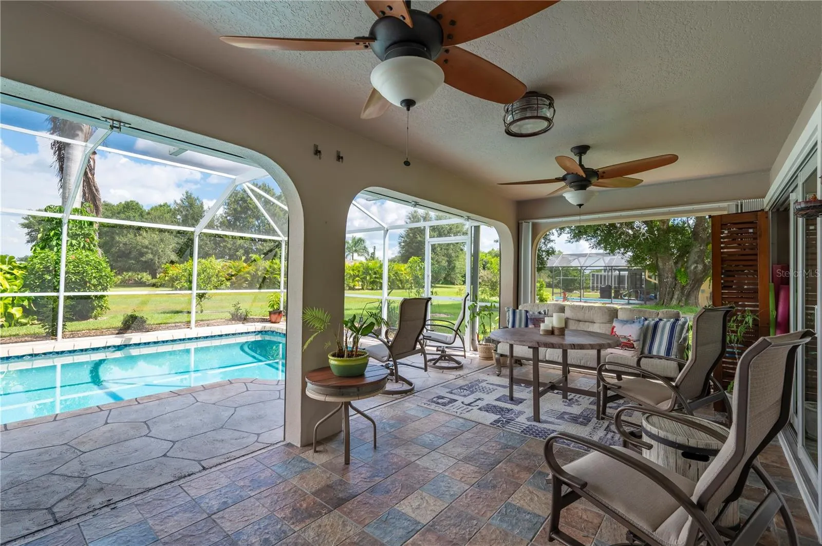 26176 ARGENTINA DR