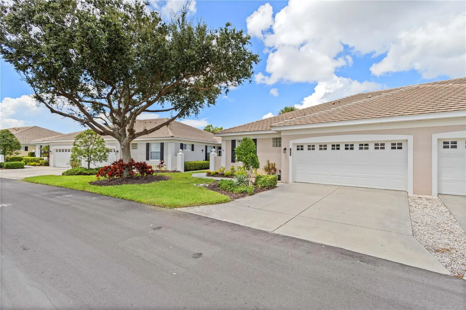 1625 MONARCH DR #1625, #1625