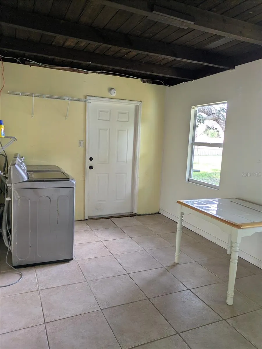 508 N QUINCY RD