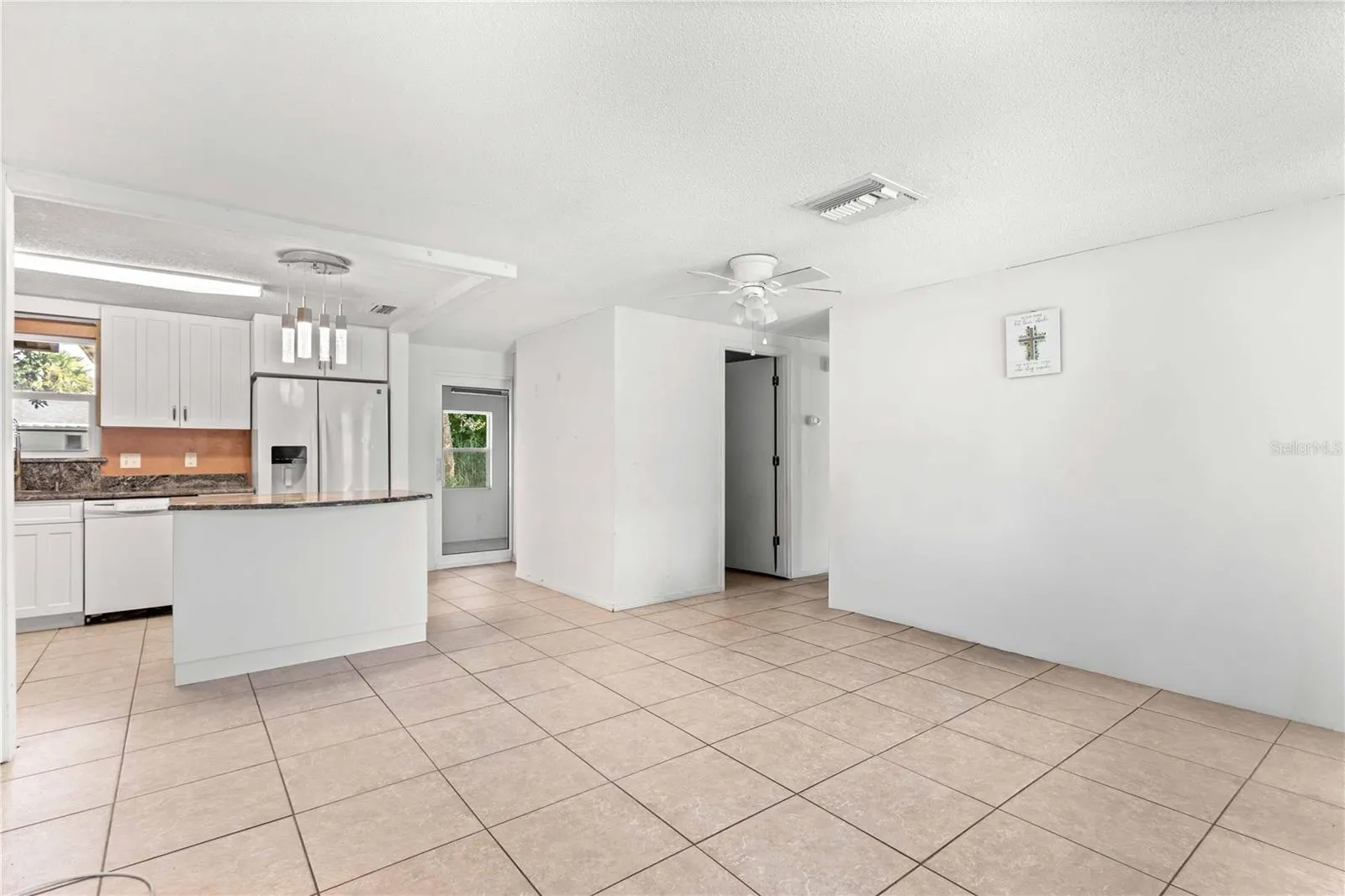 508 N QUINCY RD