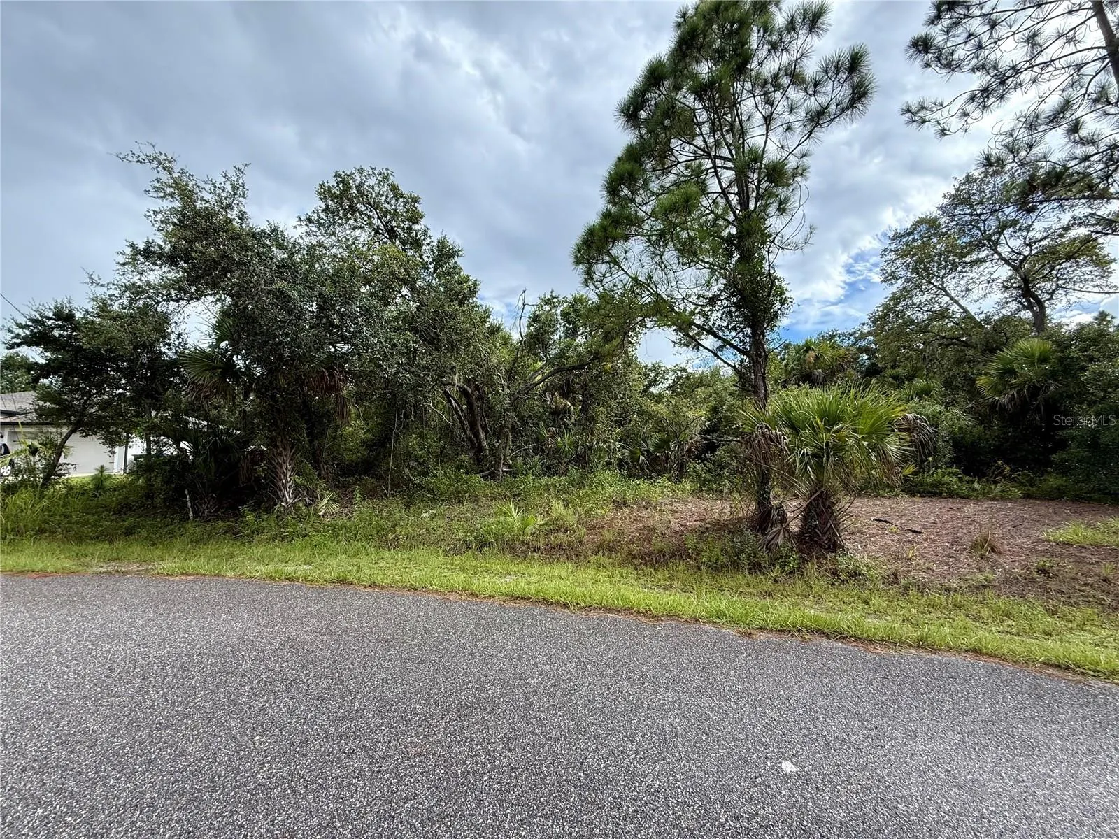 LANAI AVE