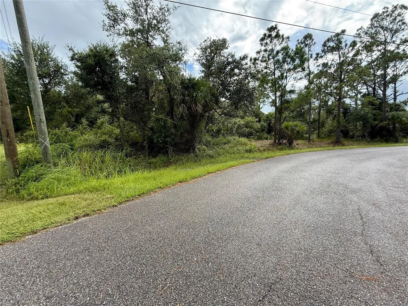 LANAI AVE