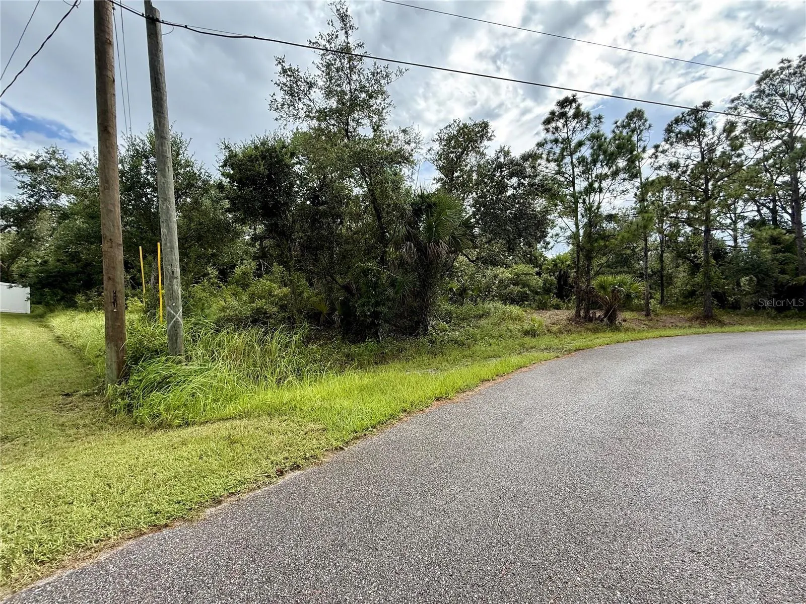 LANAI AVE