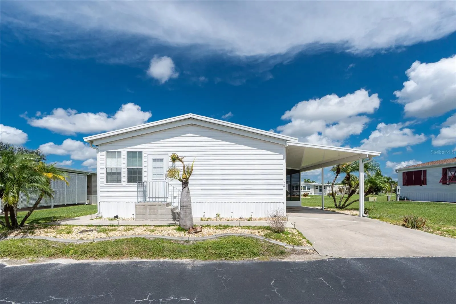 1000 KINGS HWY #390, #390