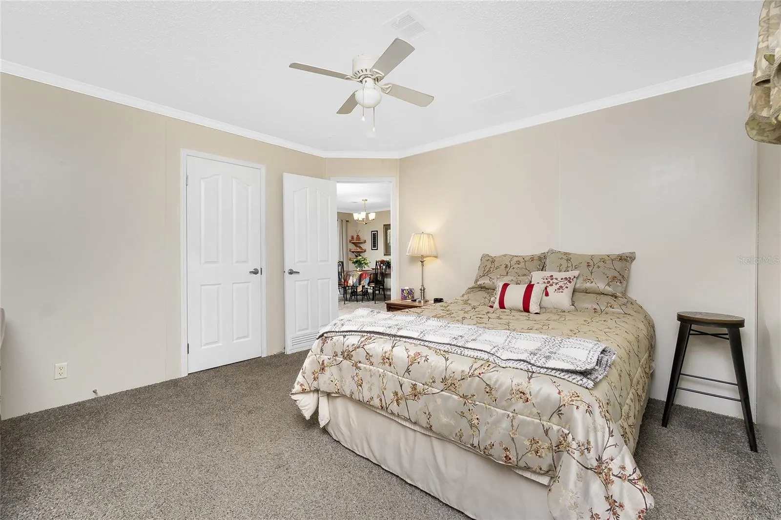 1000 KINGS HWY #390, #390