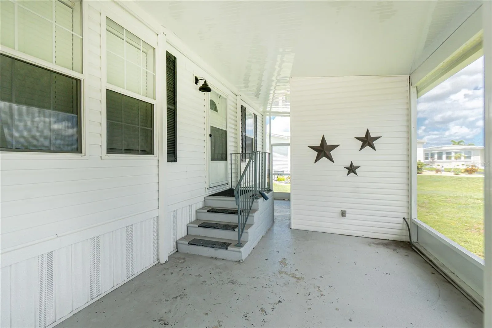 1000 KINGS HWY #390, #390
